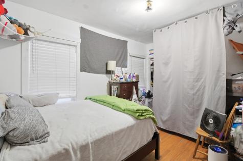 3024 North Long Avenue Chicago IL 60641