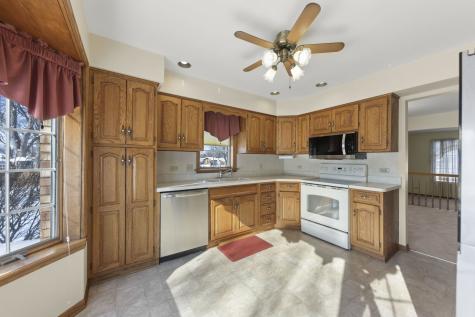 524 Meadow Lane Beecher IL 60401