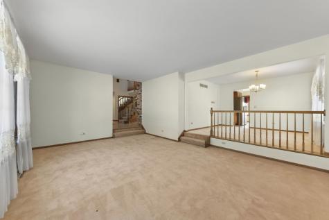 524 Meadow Lane Beecher IL 60401