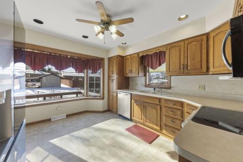 524 Meadow Lane Beecher IL 60401