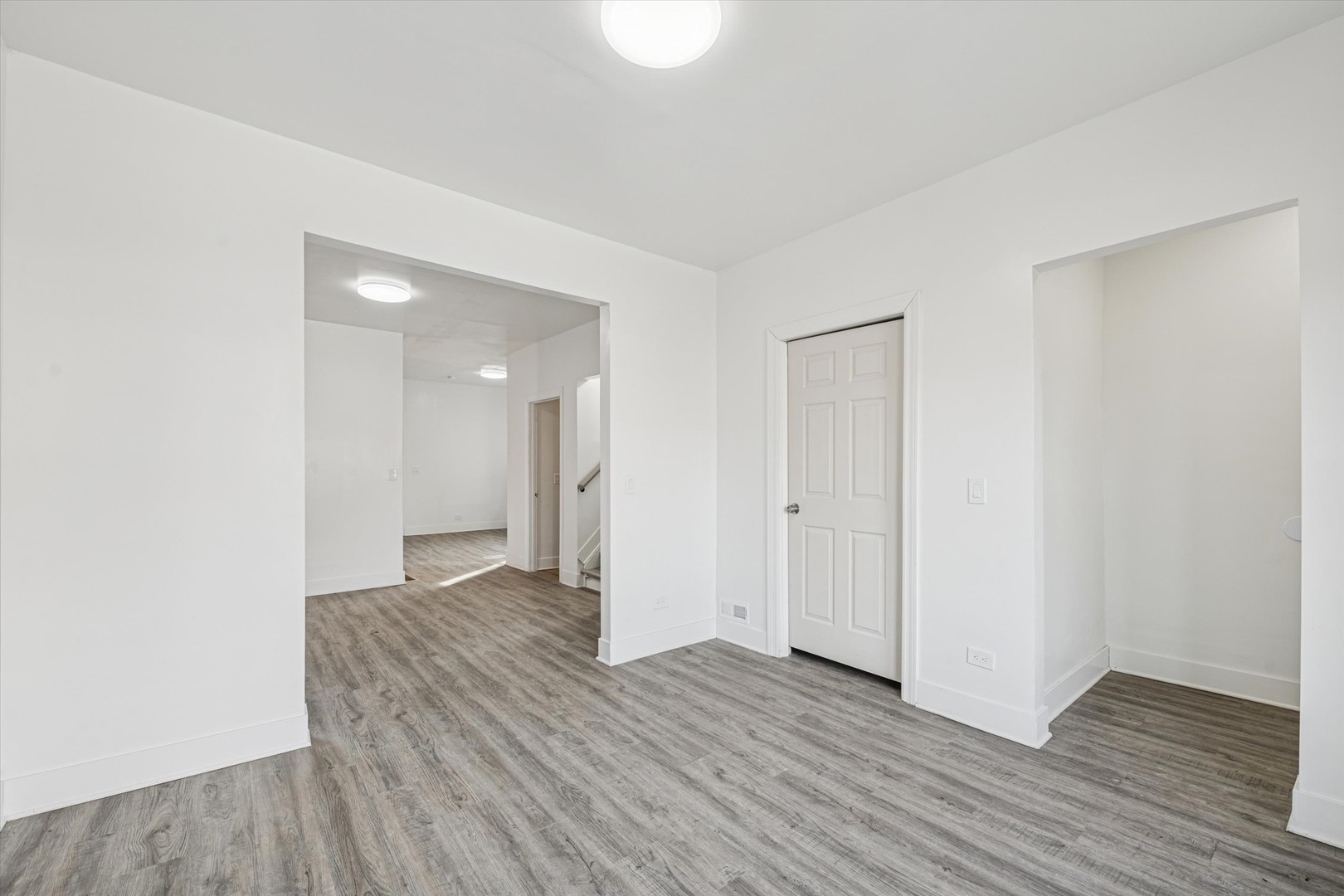 6843 South Carpenter Street Chicago IL 60621