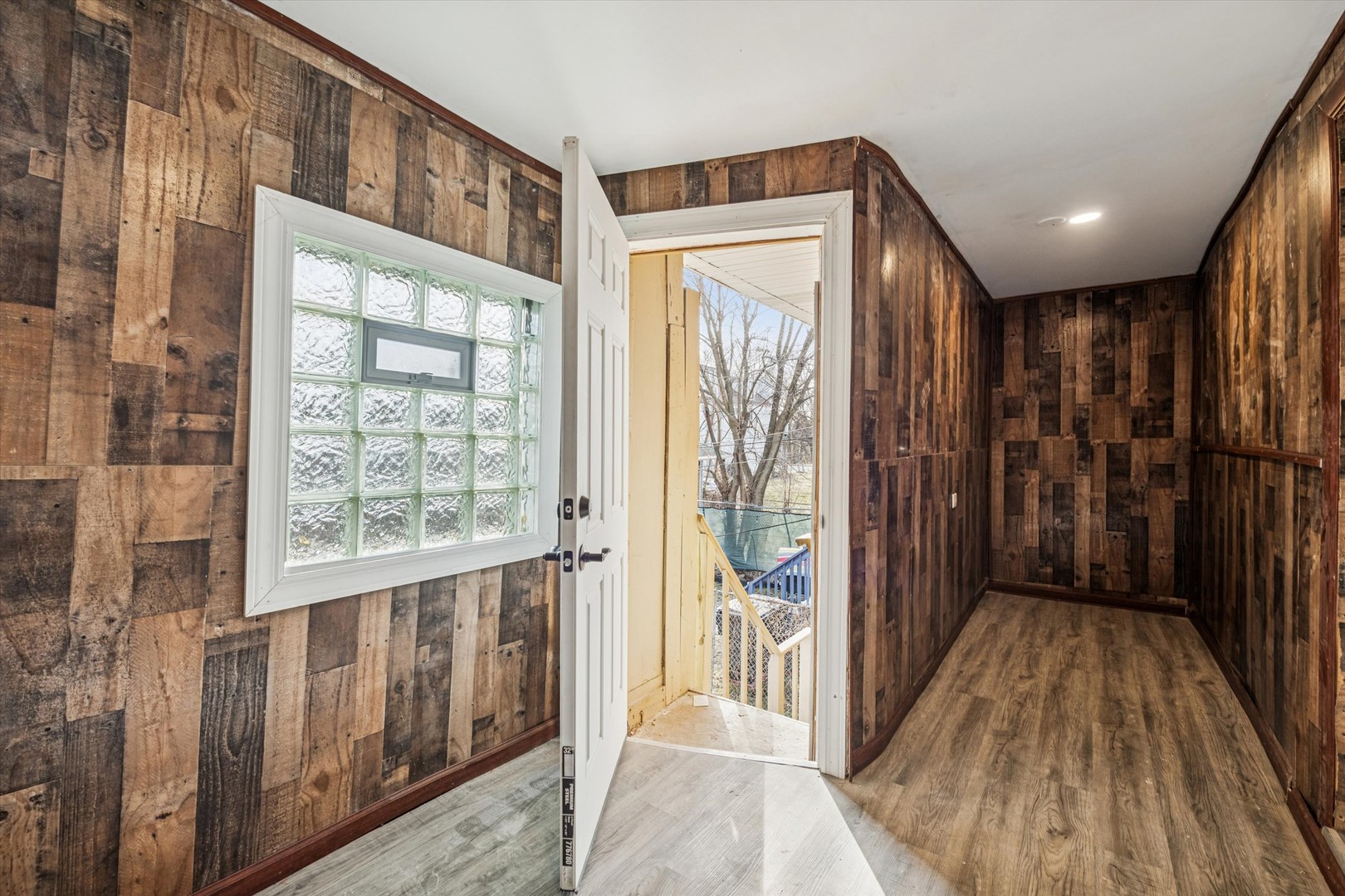 6843 South Carpenter Street Chicago IL 60621