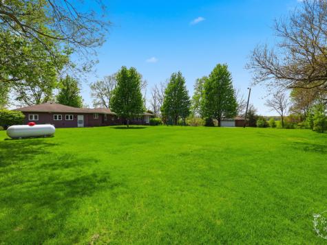 3143 West 1500n Road Kankakee IL 60901