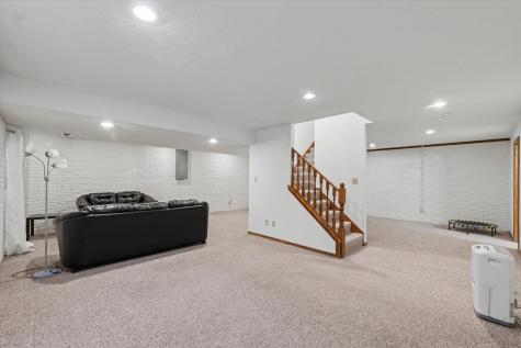 2807 Cherry Hills Drive Champaign IL 61822