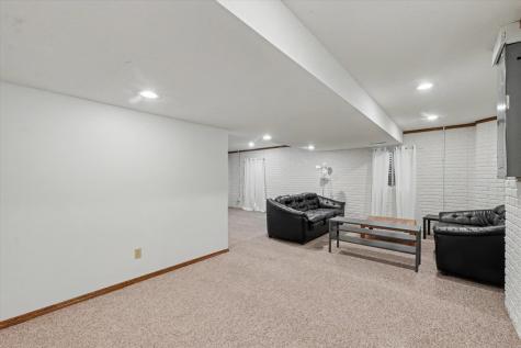 2807 Cherry Hills Drive Champaign IL 61822