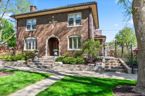 9955 South Hamilton Avenue Chicago IL 60643