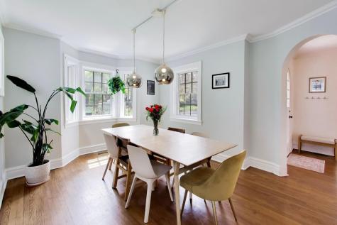 1636 Forest Avenue Wilmette IL 60091