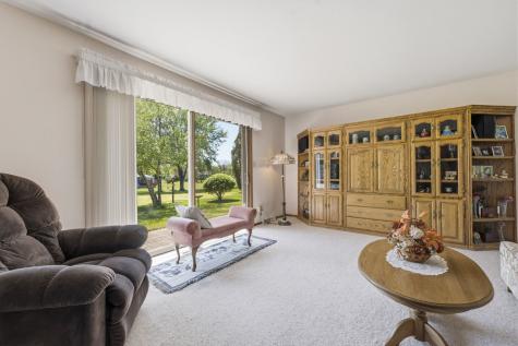1417 Lee Lane Spring Grove IL 60081