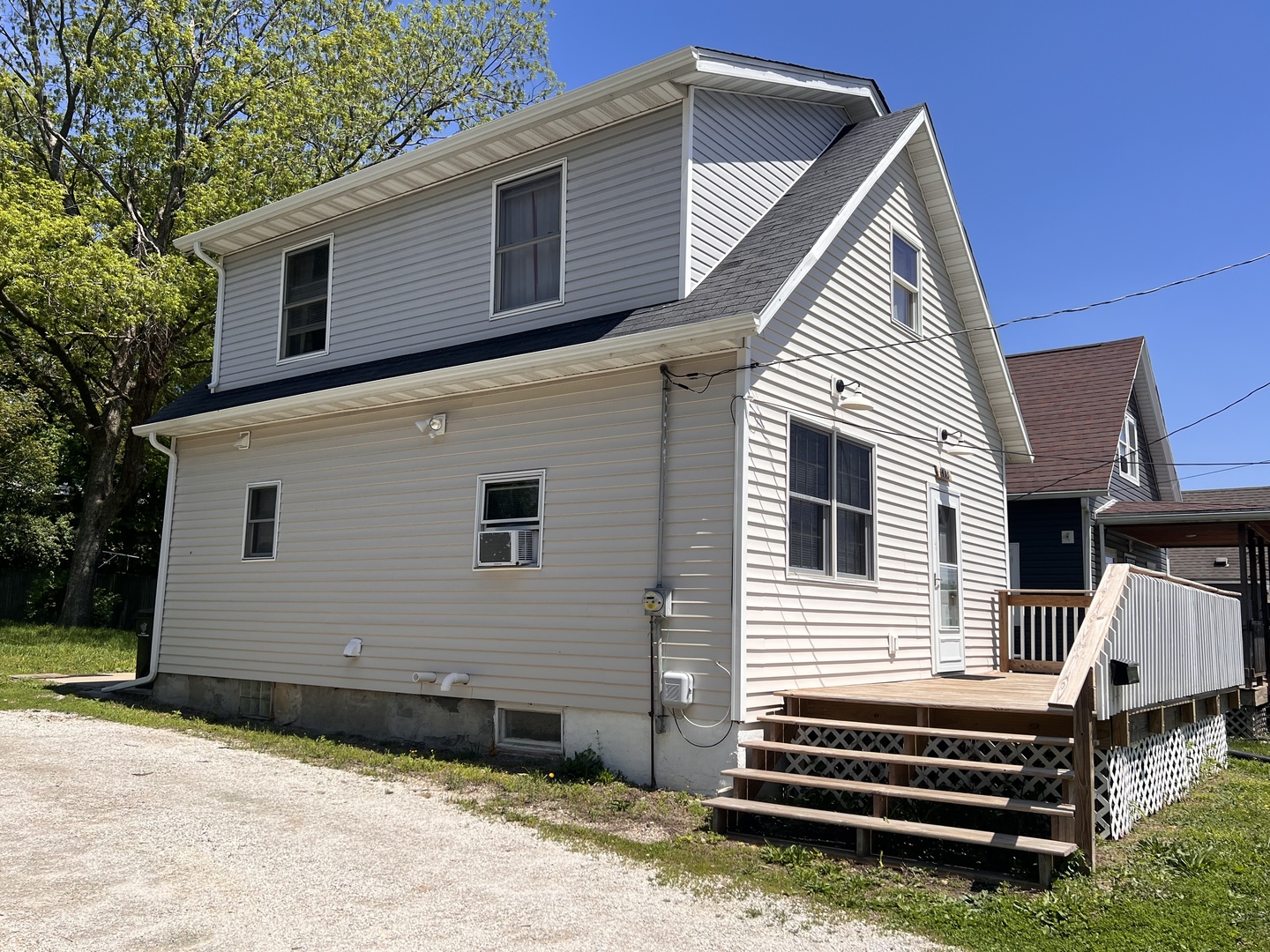 1415 Sheridan Street Bloomington IL 61701