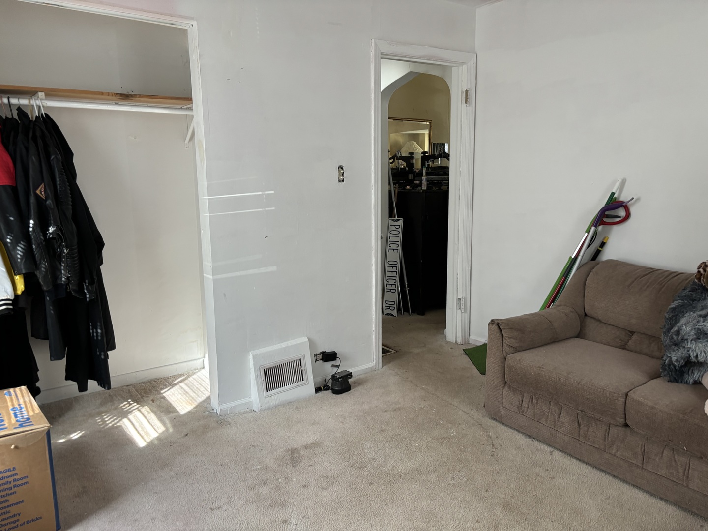 545 East 86th Street Chicago IL 60619