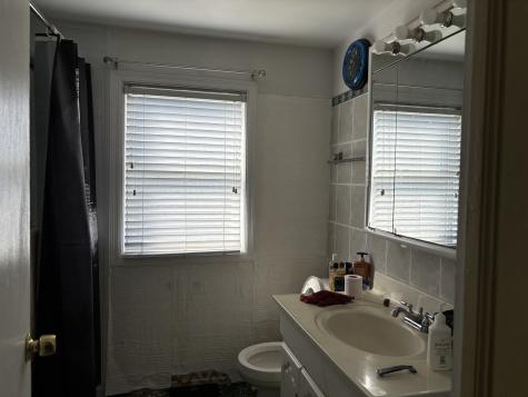 545 East 86th Street Chicago IL 60619