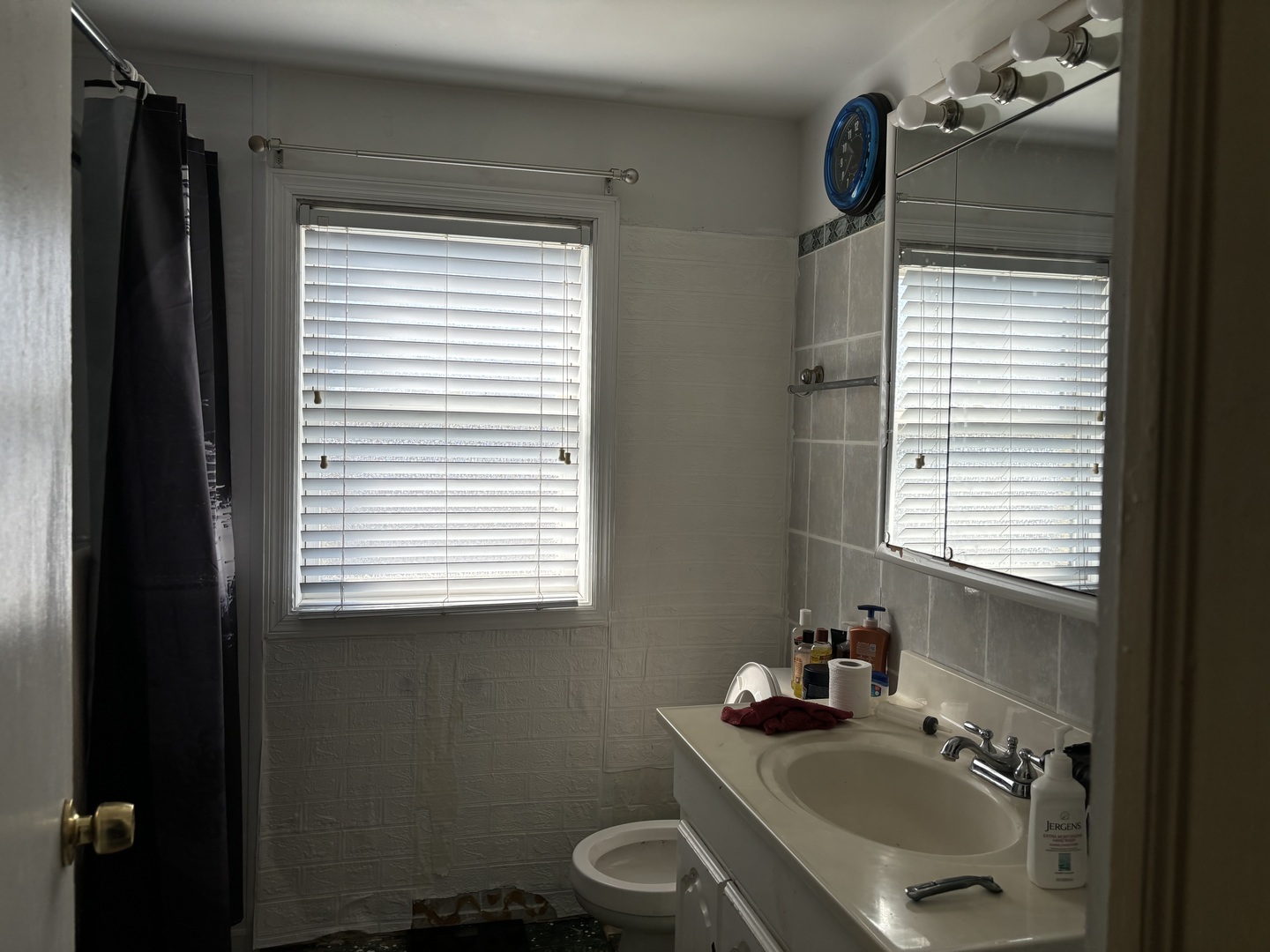 545 East 86th Street Chicago IL 60619
