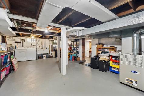 407 North Prospect Manor Avenue Mount Prospect IL 60056