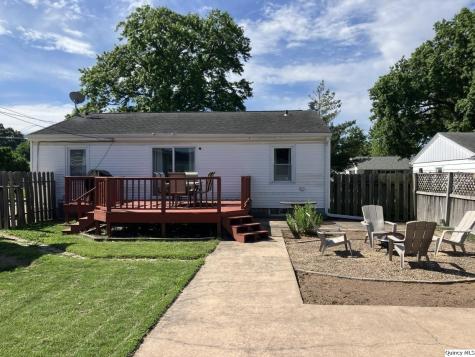 3203 College Avenue Quincy IL 62301