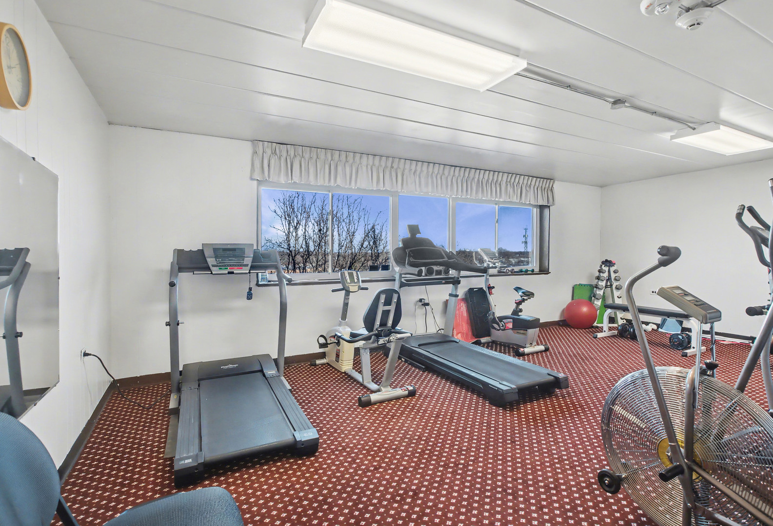 5300 Walnut Avenue Downers Grove IL 60515