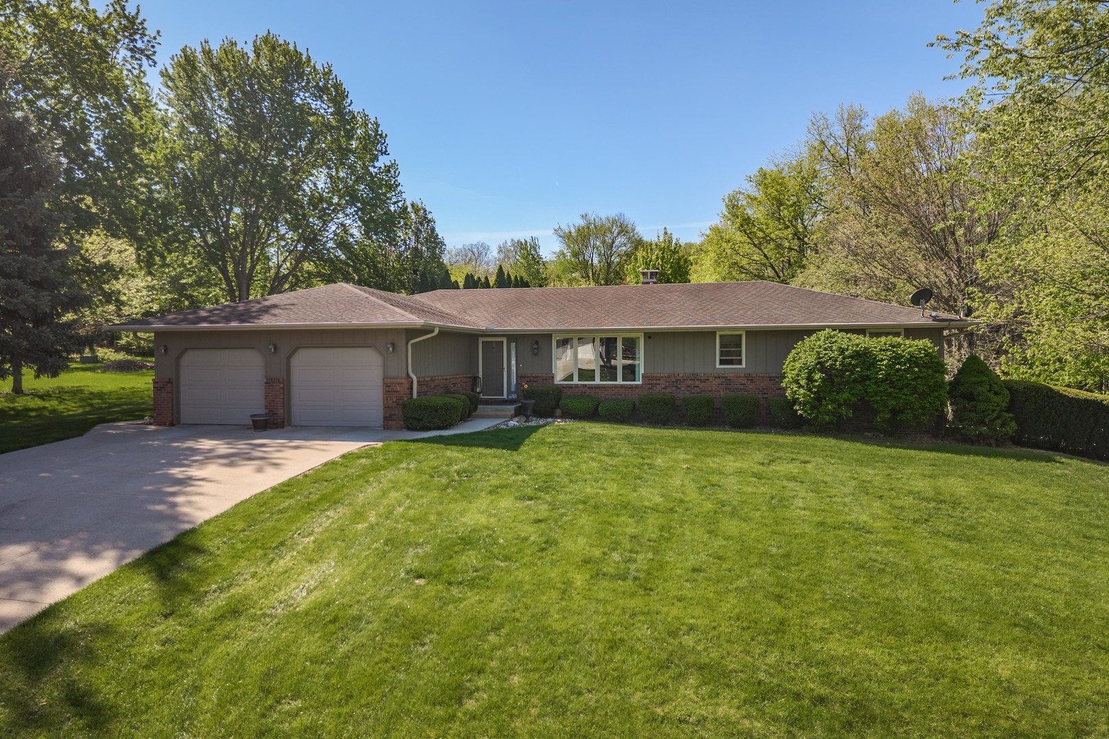 9305 Regal Court Bloomington IL 61705