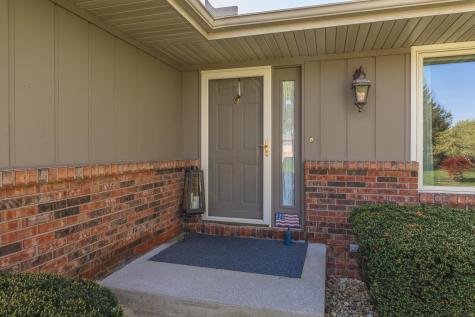 9305 Regal Court Bloomington IL 61705