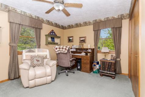 9305 Regal Court Bloomington IL 61705