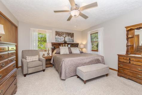 9305 Regal Court Bloomington IL 61705