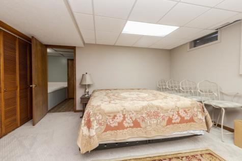 9305 Regal Court Bloomington IL 61705