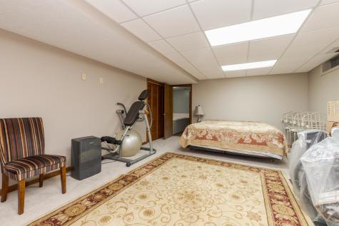 9305 Regal Court Bloomington IL 61705