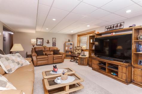 9305 Regal Court Bloomington IL 61705