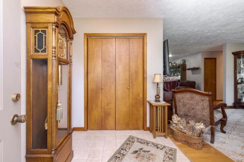 9305 Regal Court Bloomington IL 61705