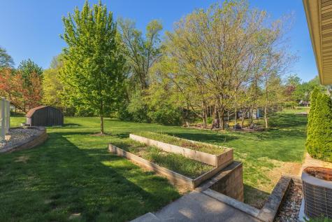 9305 Regal Court Bloomington IL 61705