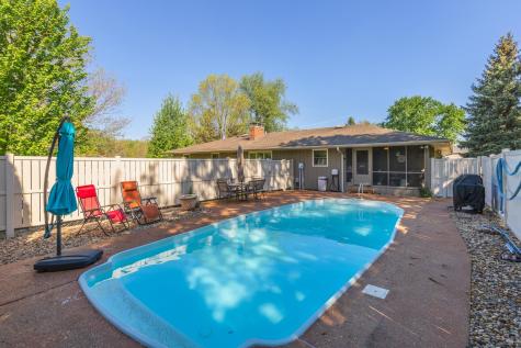 9305 Regal Court Bloomington IL 61705