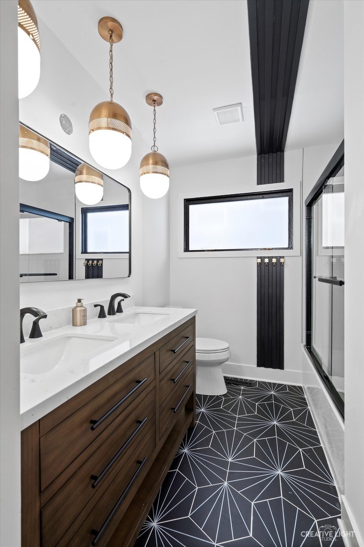 1042 North Main Street Naperville IL 60563