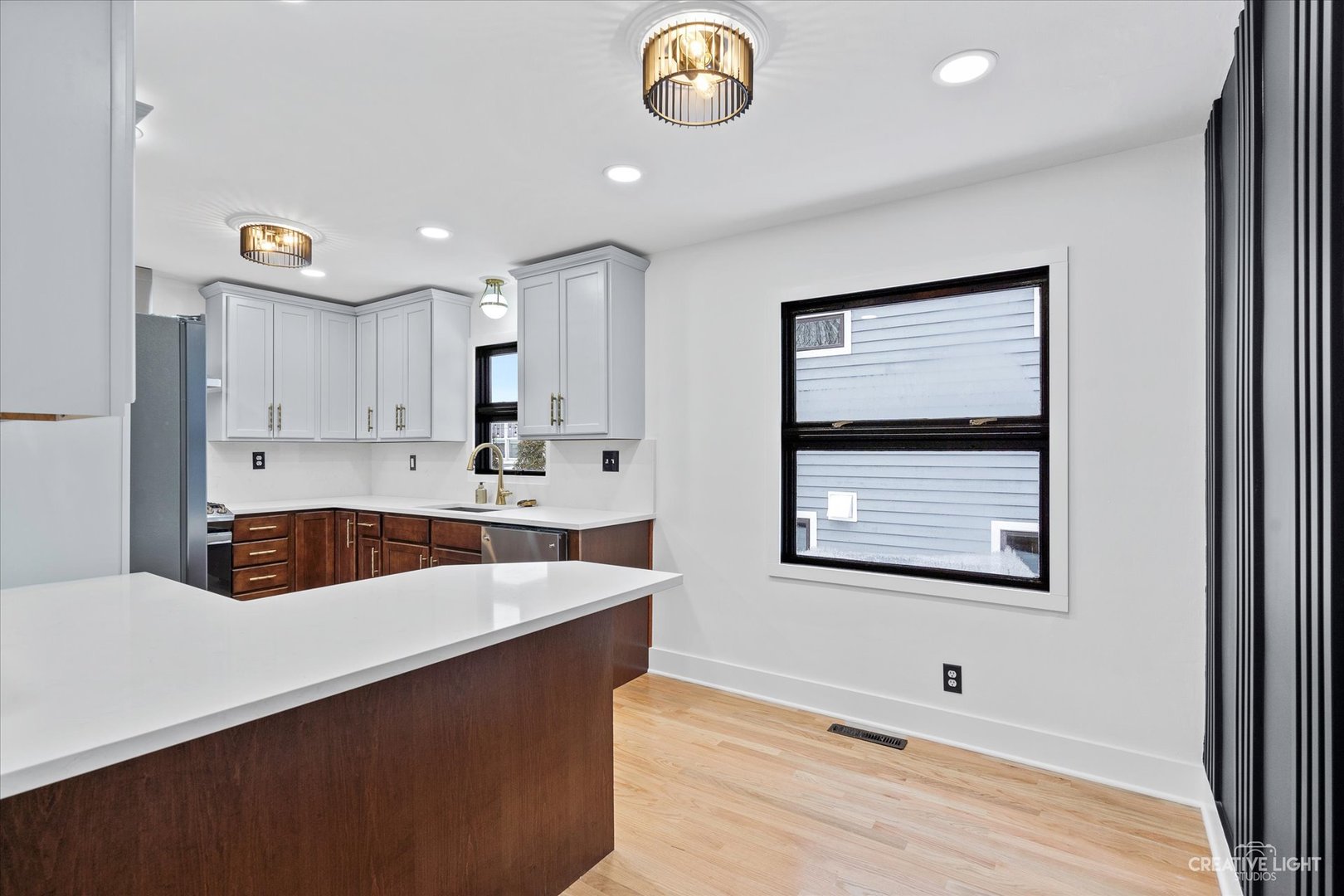 1042 North Main Street Naperville IL 60563