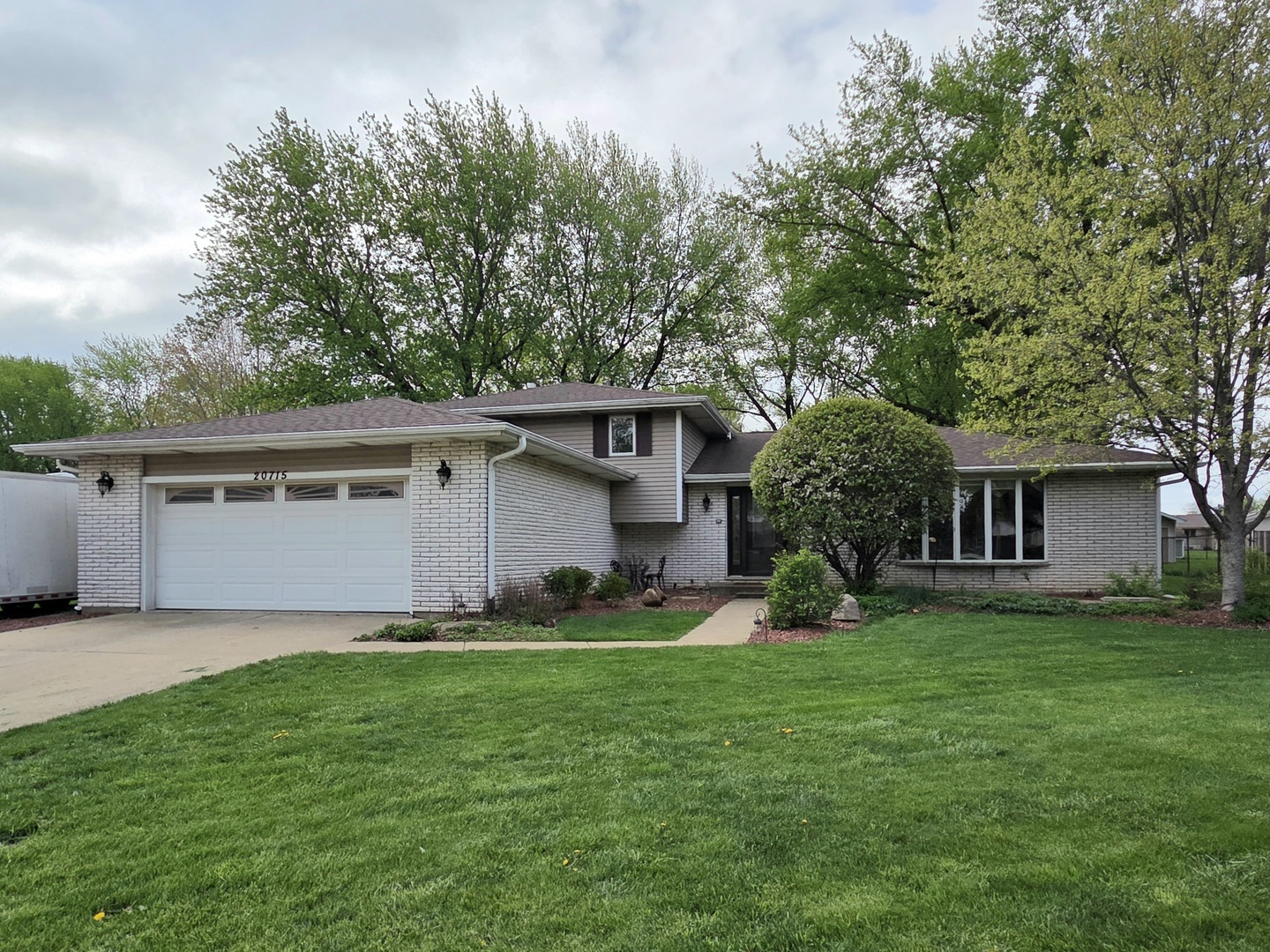 20715 Thomas Drive Lockport IL 60441