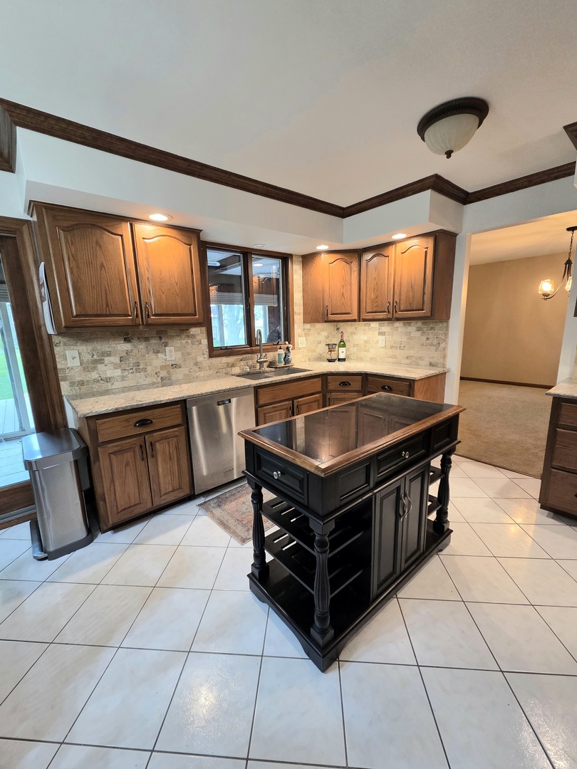 20715 Thomas Drive Lockport IL 60441