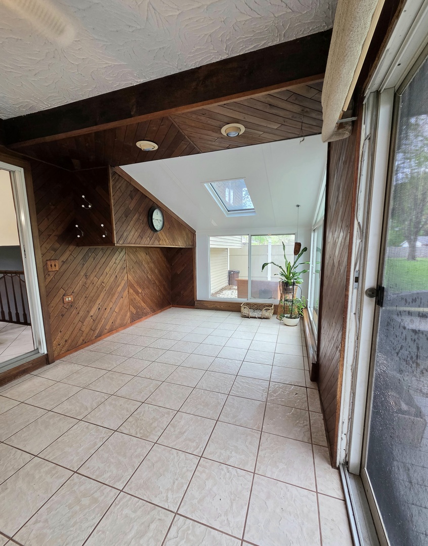 20715 Thomas Drive Lockport IL 60441