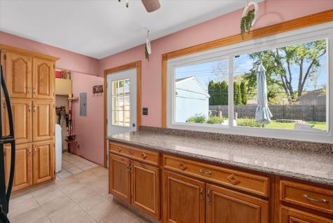 14 Hampton Road Montgomery IL 60538