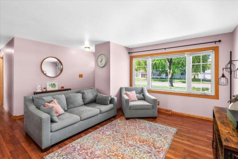 14 Hampton Road Montgomery IL 60538