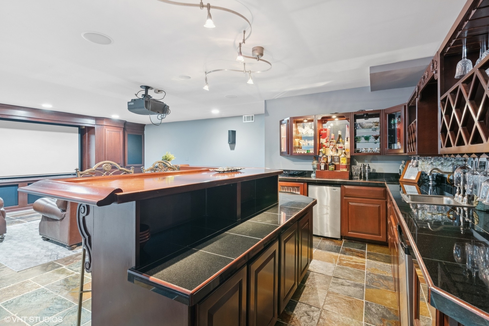 6730 South Madison Street Willowbrook IL 60527