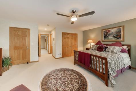 1784 Chestnut Avenue Glenview IL 60025