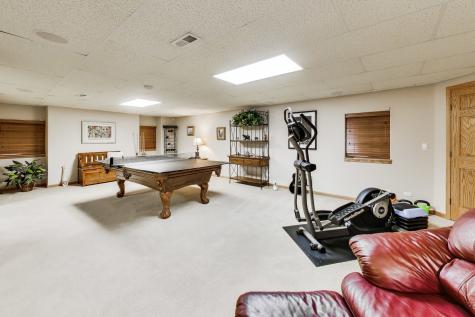 1784 Chestnut Avenue Glenview IL 60025