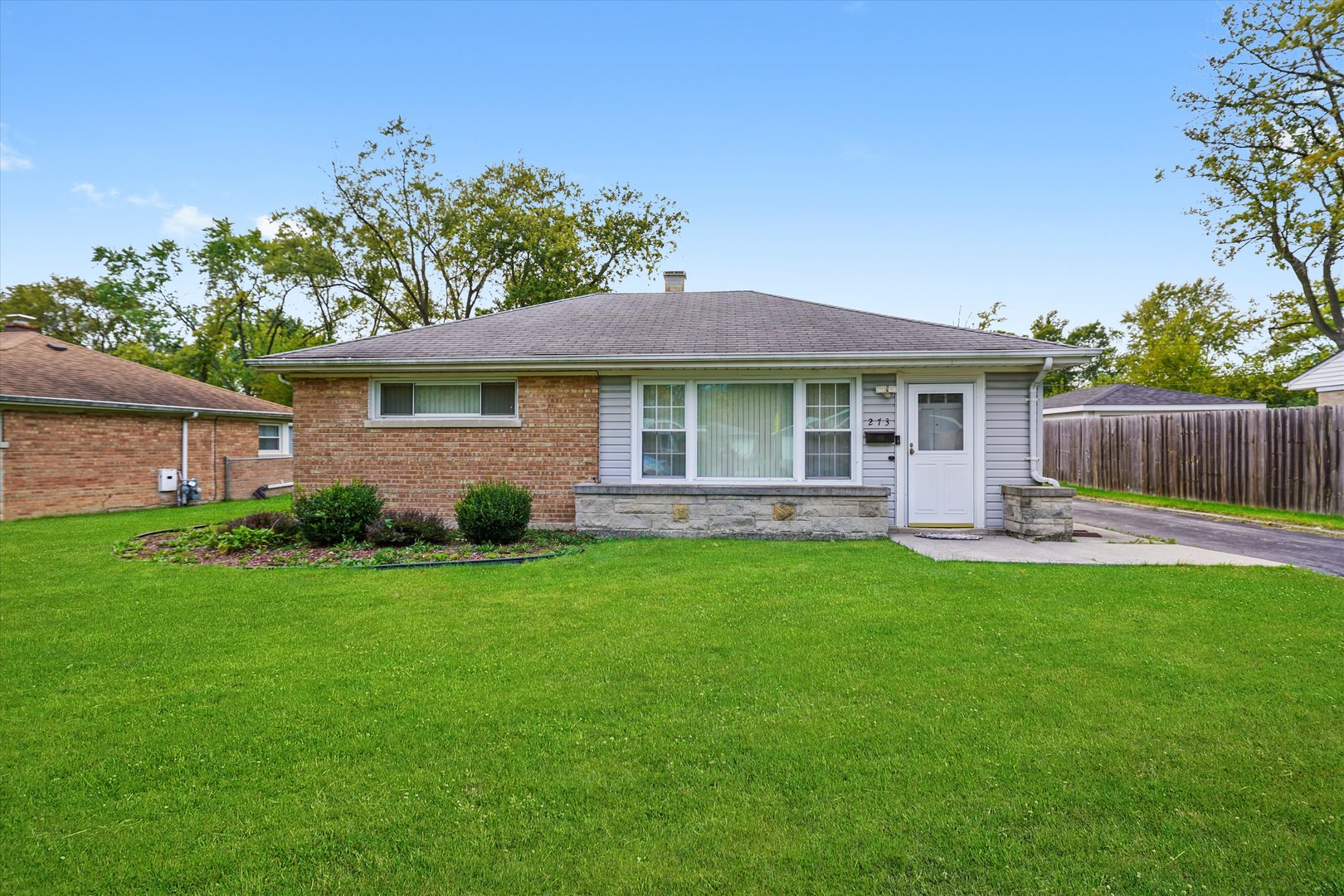 273 Mohawk Street Park Forest IL 60466
