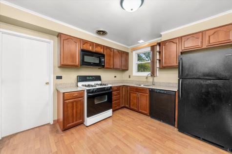 273 Mohawk Street Park Forest IL 60466