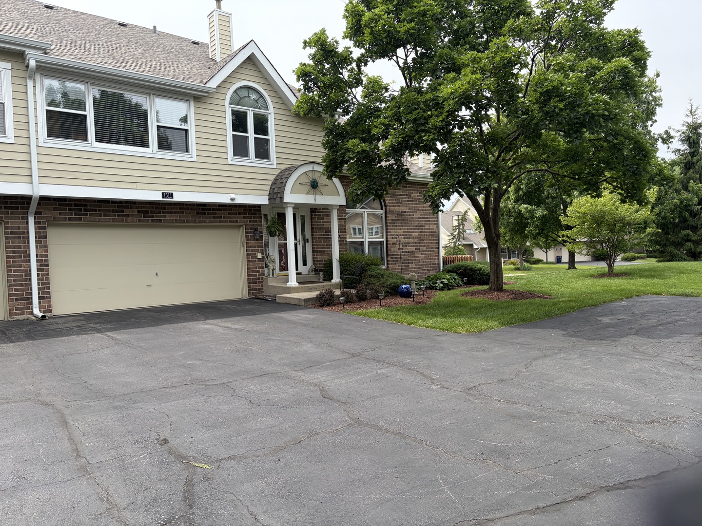 1511 Barrymore Drive Darien IL 60561