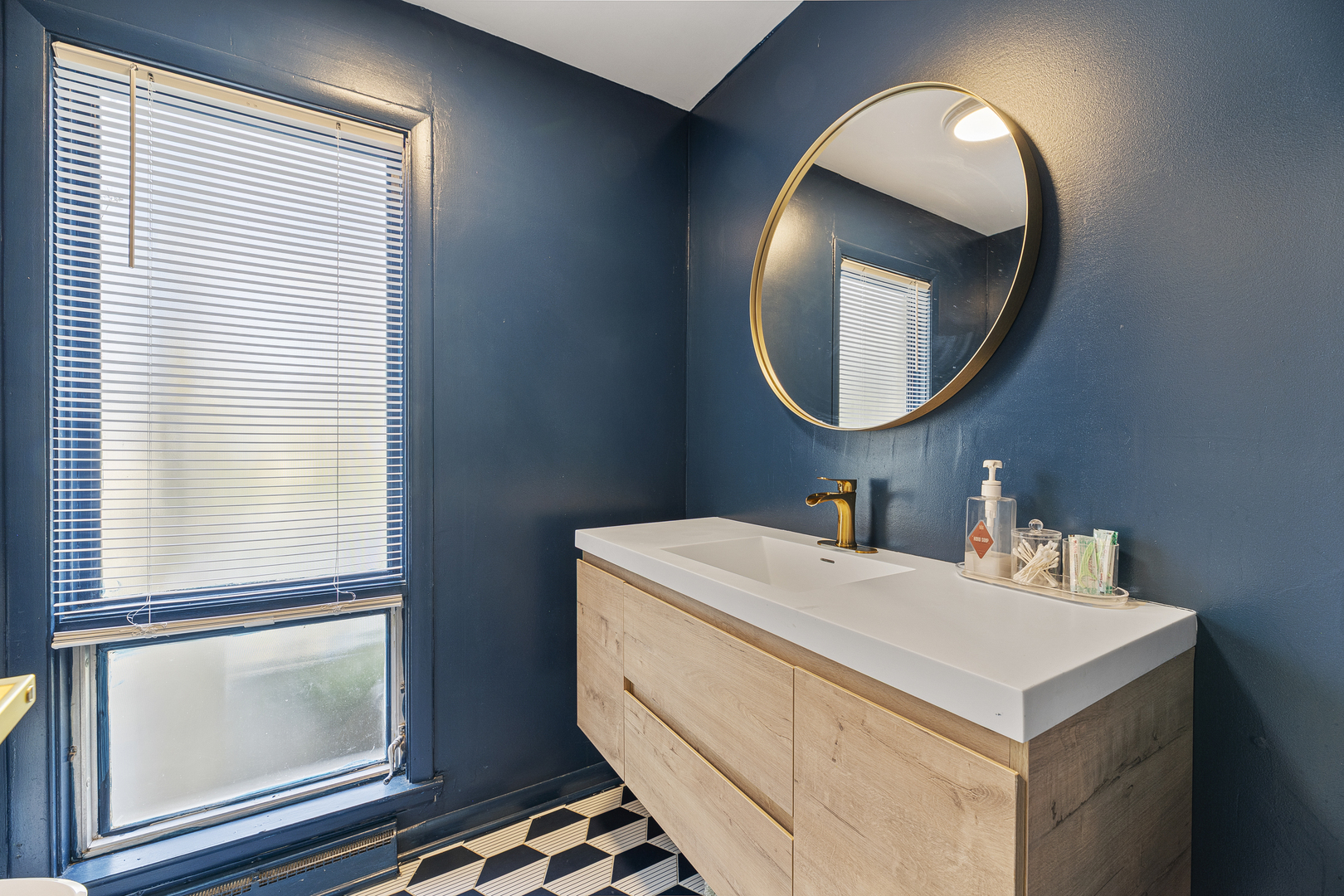 1210 North Avenue Highland Park IL 60035
