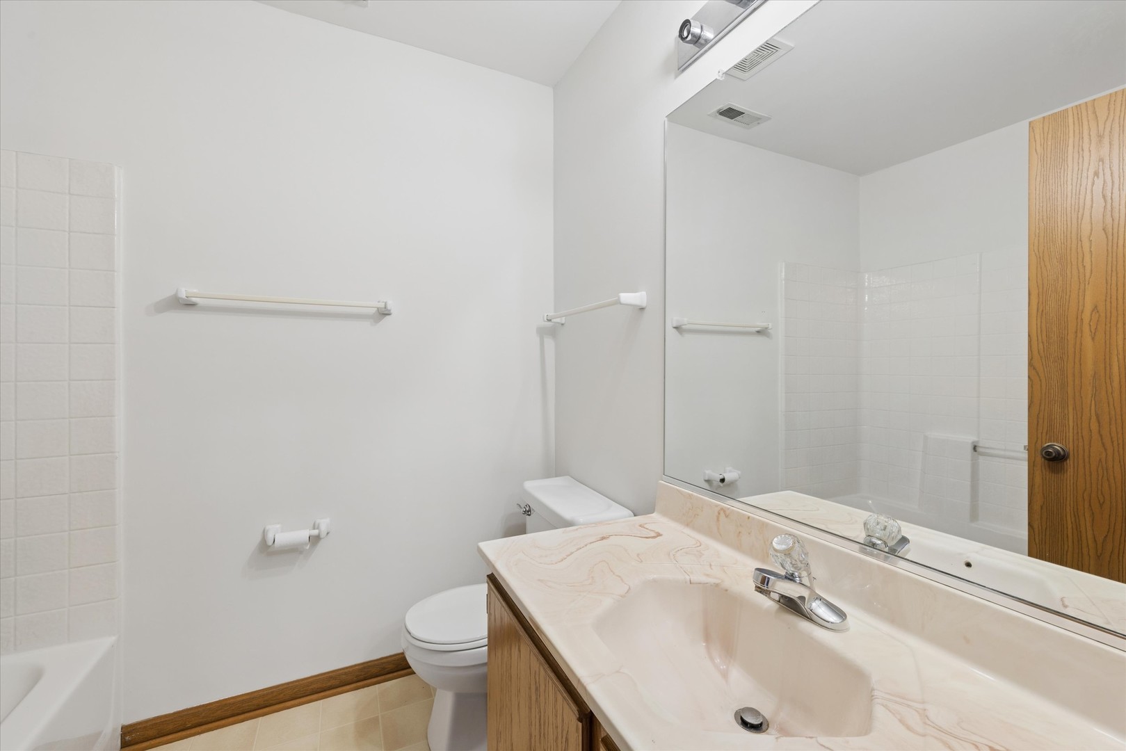 3 Dewalt Court Elmhurst IL 60126