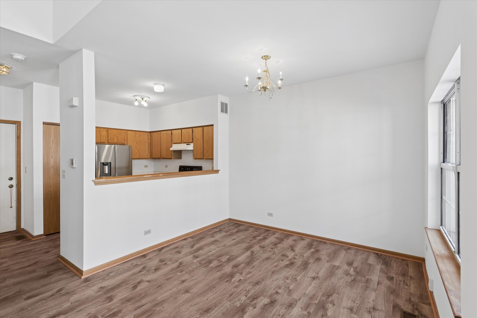 3 Dewalt Court Elmhurst IL 60126