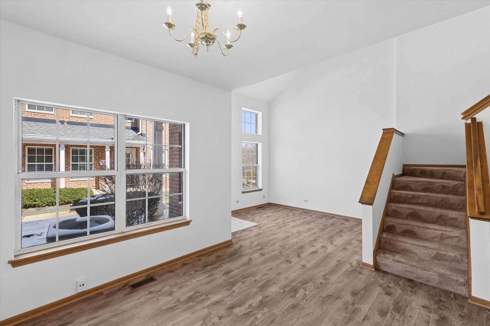 3 Dewalt Court Elmhurst IL 60126