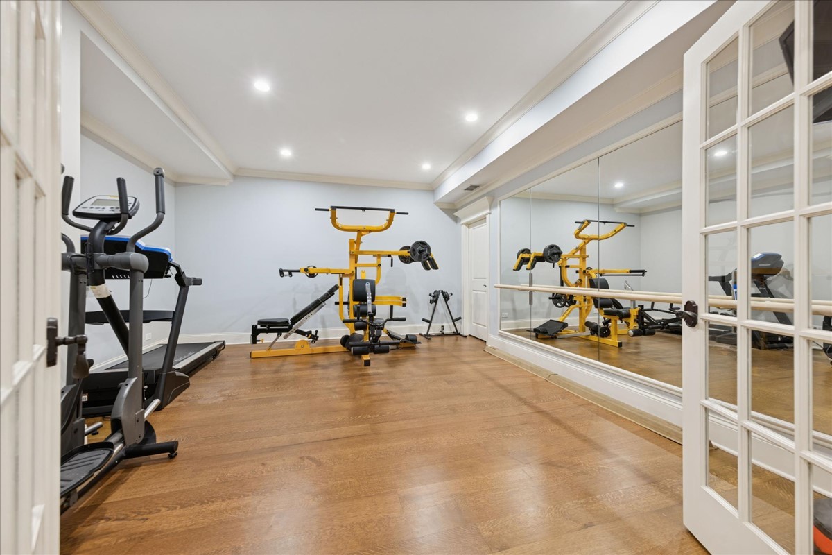 156 Sunnyside Avenue Elmhurst IL 60126