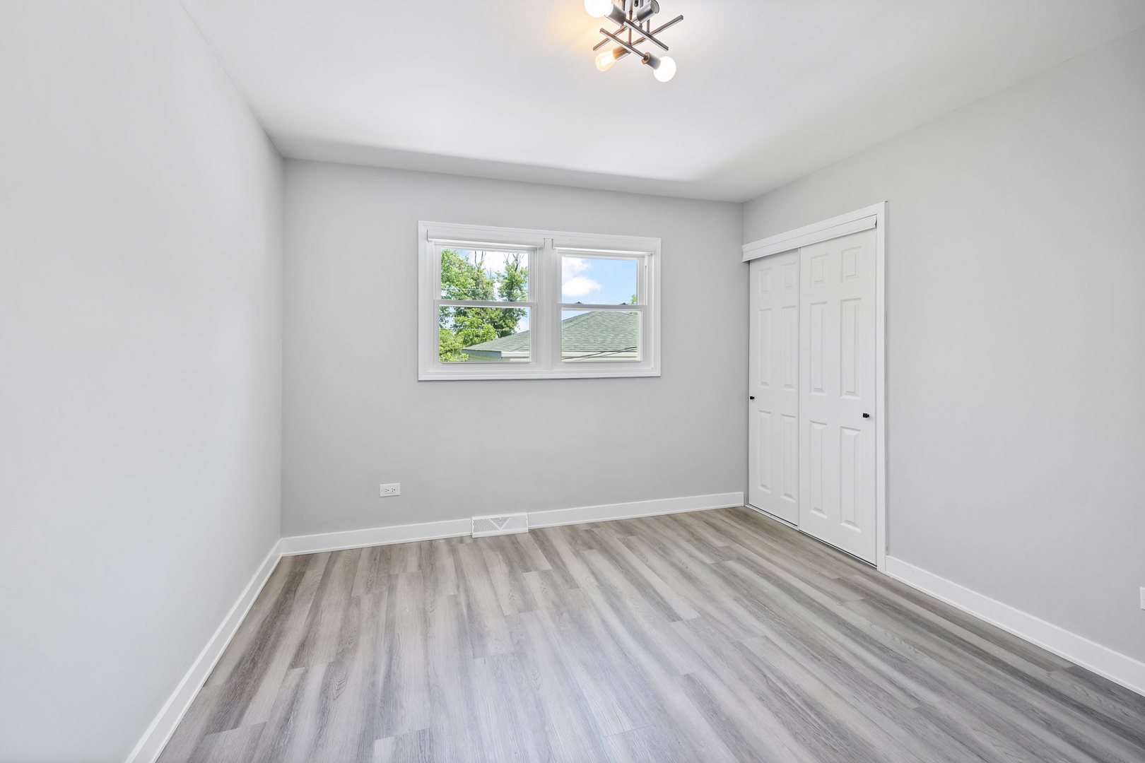 8920 Fairway Drive Orland Park IL 60462