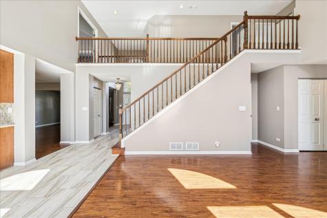 2308 Loop Road Algonquin IL 60102