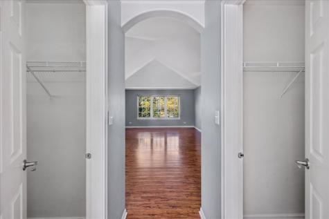 2308 Loop Road Algonquin IL 60102